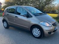 Gebraucht Mercedes A160 82 PS (60 kW) 2008 Andere farben Kleinwagen