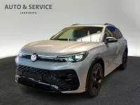 Neu VW Tiguan R-line 150 PS (110 kW) 2026 Oyster silver metallic SUV