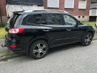 Gebraucht Hyundai Santa Fe 197 PS (144 kW) 2011 Schwarz SUV