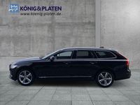 Second-hand Volvo V90 Ultimate 335 CP (246 kW) 2023 Negru Break