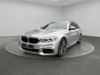 Gebraucht BMW M550 Performance 400 PS (294 kW) 2019 Rhodonitsilber metallic Kombi