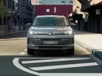 Neu VW Tiguan Life 150 PS (110 kW) 2026 Grau SUV