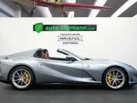 Gebraucht Ferrari 812 795 PS (584 kW) 2024 Grau Cabrio