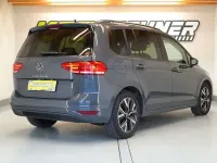 Gebraucht VW Touran R 150 PS (110 kW) 2024 Grau Van / Kleinbus