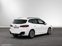 Gebraucht BMW 223 Active Tourer M Sport 218 PS (160 kW) 2025 Alpinweiss Van / Kleinbus