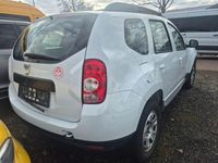 Usado Dacia Duster Lauréate 105 HP (77 kW) 2011 Branco SUV