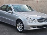 Gebraucht Mercedes E220 Classic 150 PS (110 kW) 2005 Silber Limousine