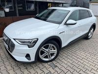 Gebraucht Audi e-tron Sport 300 kW (408 PS) 2023 Weiß SUV