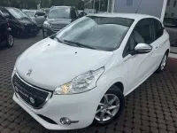 Gebraucht Peugeot 208 82 PS (60 kW) 2013 Weiß Kleinwagen