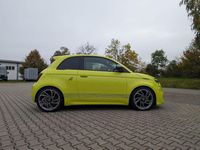 Gebraucht Abarth 500e Scorpionissima 114 kW (155 PS) 2023 Gelb Kleinwagen