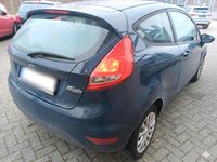 Gebraucht Ford Fiesta 60 PS (44 kW) 2010 Blau Kleinwagen