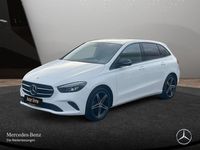 Gebraucht Mercedes E250 Night 160 PS (117 kW) 2022 Weiß Limousine