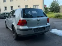 Gebraucht VW Golf IV 100 PS (73 kW) 1999 Silber Kleinwagen