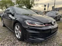 Gebraucht VW Golf VII GTI 245 PS (180 kW) 2018 Deep black perleffekt (metallic) Kleinwagen