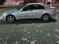 Gebraucht Mercedes C350 272 PS (200 kW) 2005 Grau Limousine