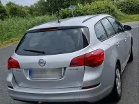 Gebraucht Opel Astra 109 PS (80 kW) 2012 Silber Kombi