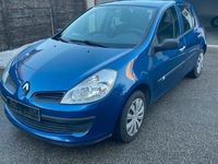 Gebraucht Renault Clio III 75 PS (55 kW) 2008 Kleinwagen