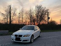 Gebraucht BMW 316 143 PS (105 kW) 2011 Weiß Limousine