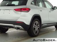 gebraucht Mercedes GLA180 GLA 180Progressive MBUX LED Park-Spgl-Spur-Pkt