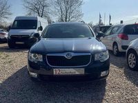 Gebraucht Skoda Superb 125 PS (91 kW) 2011 Blau Kombi
