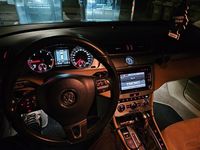 Gebraucht VW Passat 177 PS (130 kW) 2012 Braun Kombi