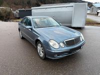 Gebraucht Mercedes E280 190 PS (139 kW) 2006 Blau Limousine