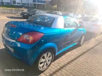 Gebraucht Opel Tigra 90 PS (66 kW) 2009 Blau Cabrio
