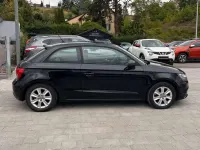 Gebraucht Audi A1 Attraction 105 PS (77 kW) 2011 Brillantschwarz Kleinwagen