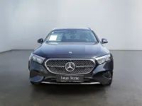 Gebraucht Mercedes E220 Avantgarde 197 PS (144 kW) 2024 Schwarz Limousine