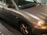 Gebraucht Seat Ibiza 75 PS (55 kW) 2004 Grau Kleinwagen