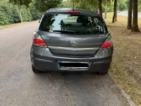 Gebraucht Opel Astra 90 PS (66 kW) 2009 Grau Limousine