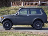 Gebraucht Lada niva 84 PS (61 kW) 2007 Grau SUV