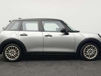 Gebraucht Mini Cooper Favoured 156 PS (114 kW) 2024 Grau Kleinwagen