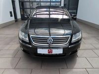Second-hand VW Phaeton 224 CP (164 kW) 2006 Negru Berlinǎ
