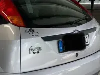 Gebraucht Ford Focus 75 PS (55 kW) 2000 Silber Limousine