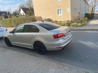 gebraucht VW Jetta 2.0TDl