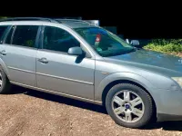 Gebraucht Ford Mondeo 130 PS (95 kW) 2004 Silber Kombi