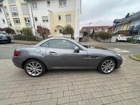 Gebraucht Mercedes SLC200 184 PS (135 kW) 2017 Grau Cabrio