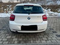 Gebraucht BMW 116 Efficient Dynamics 116 PS (85 kW) 2013 Weiß Kleinwagen