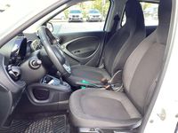 Gebraucht Smart ForFour Electric Drive 60 kW (82 PS) 2019 Weiß Kleinwagen