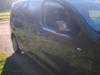 Gebraucht Peugeot Traveller Active 177 PS (130 kW) 2017 Braun Van / Kleinbus