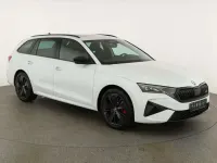 Neu Skoda Octavia RS 265 PS (194 kW) 2026 Mamba grün Kombi