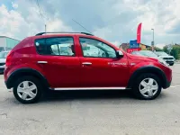 Gebraucht Dacia Sandero Stepway 85 PS (62 kW) 2013 Rot SUV