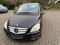 Gebraucht Mercedes B200 136 PS (100 kW) 2010 Schwarz Van / Kleinbus