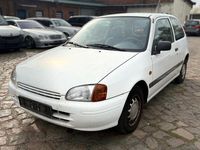 Używany Toyota Starlet 75 KM (55 kW) 1998 Biały Hatchback