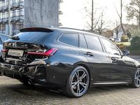 Gebraucht BMW 318 Shadowline 150 PS (110 kW) 2024 Schwarz Kombi