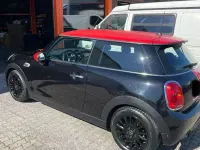 Gebraucht Mini Cooper 136 PS (100 kW) 2018 Schwarz Kleinwagen