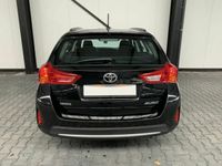 gebraucht Toyota Auris Touring 1.33 DualVVT-i Sports Cool AUX/USB