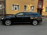 Gebraucht VW Passat Highline 140 PS (102 kW) 2012 Schwarz Kombi