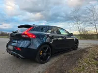 Gebraucht Volvo V40 R-Design 150 PS (110 kW) 2013 Blau Limousine